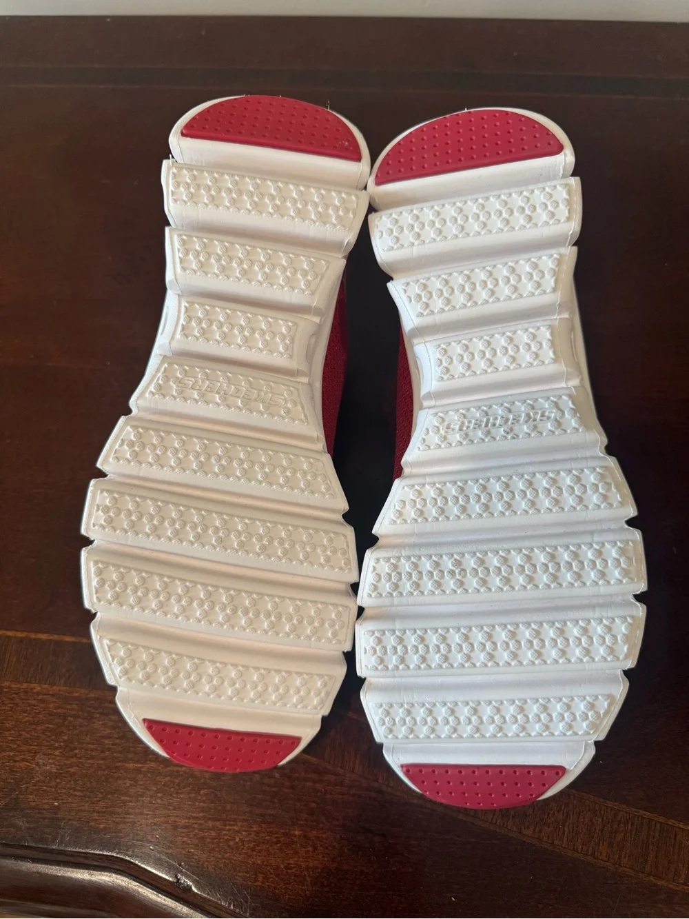 Skechers breathable knit